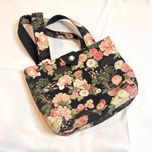 HANDMADE | cottagecore floral print fabric purse